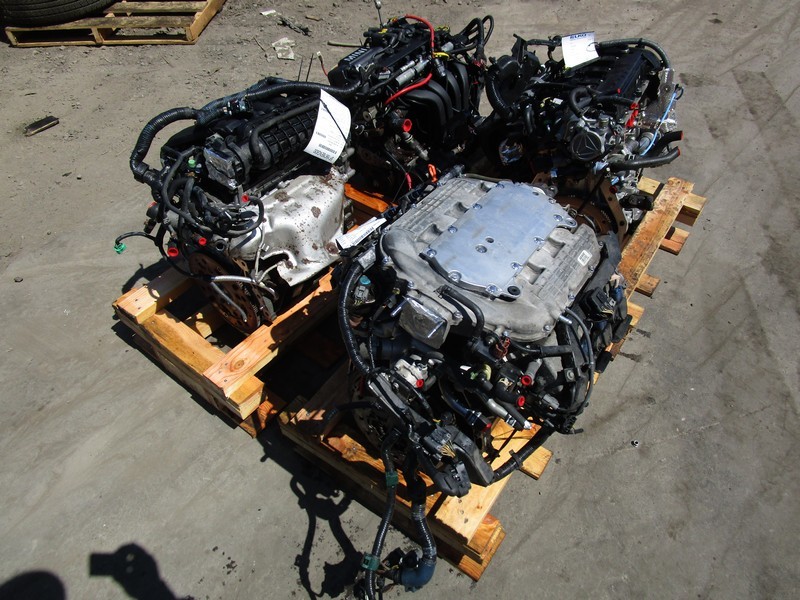 2016 NISSAN SENTRA RG 175X4 (1.8L VIN A 4TH DIGIT MRA8DE) CALIFORNIA EMISSIONS