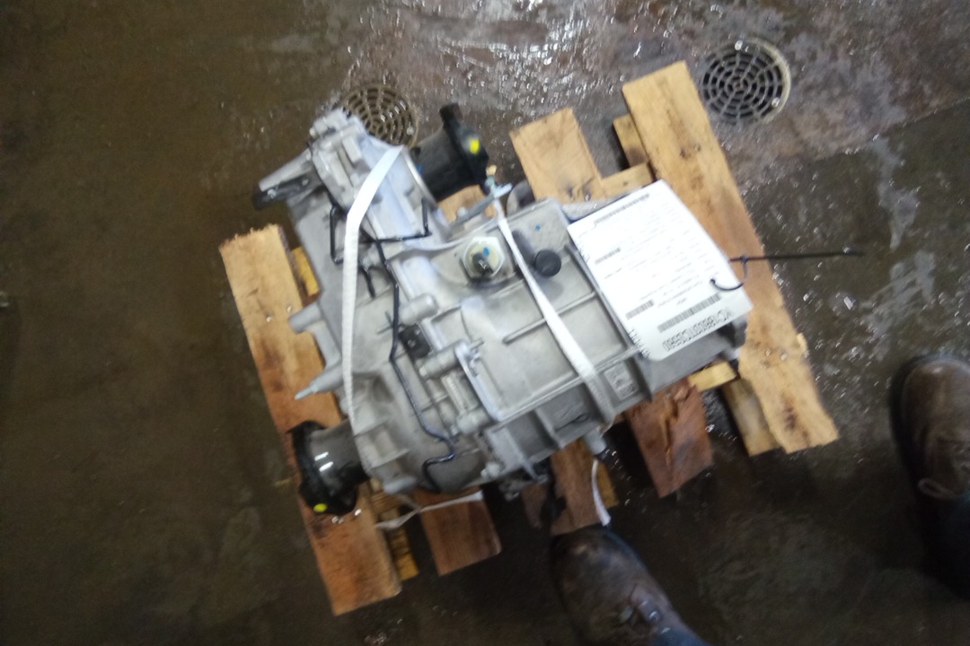 3.0 AUTO 4X4 3.0L (AT) OPT DHN (COMMAND-TRAC NV241 PART TIME SYSTEM)