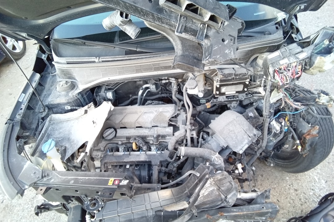 1.6 AUTO FWD (1.6L VIN 3 8TH DIGIT)