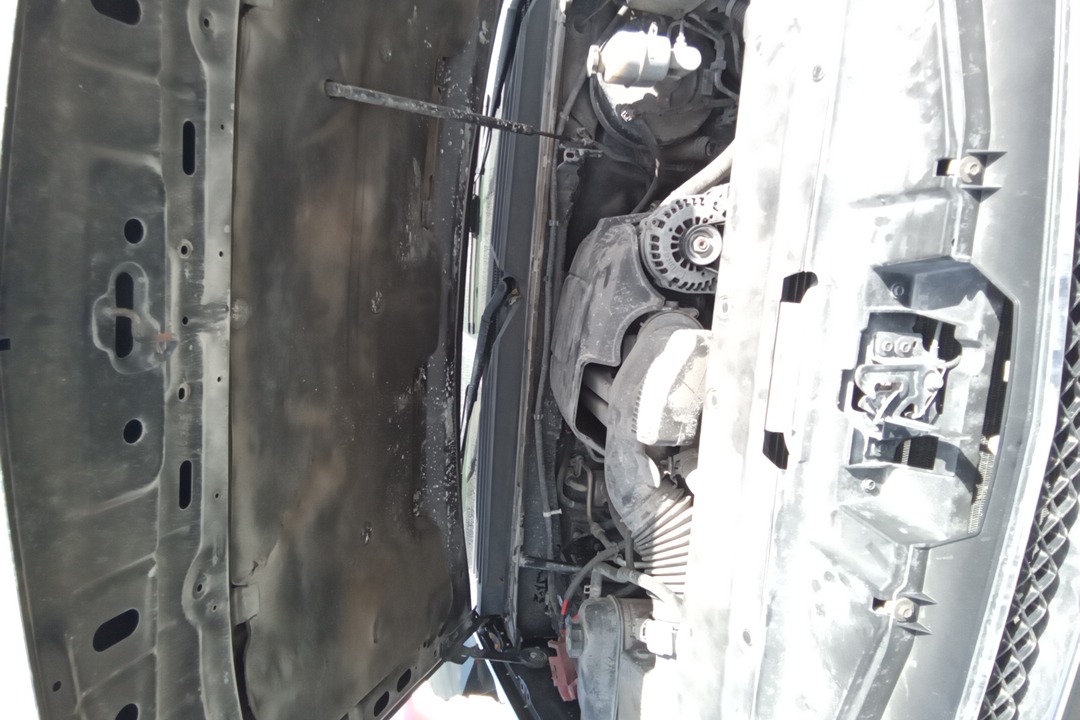 5.3L (VIN 0 8TH DIGIT OPT LMG)