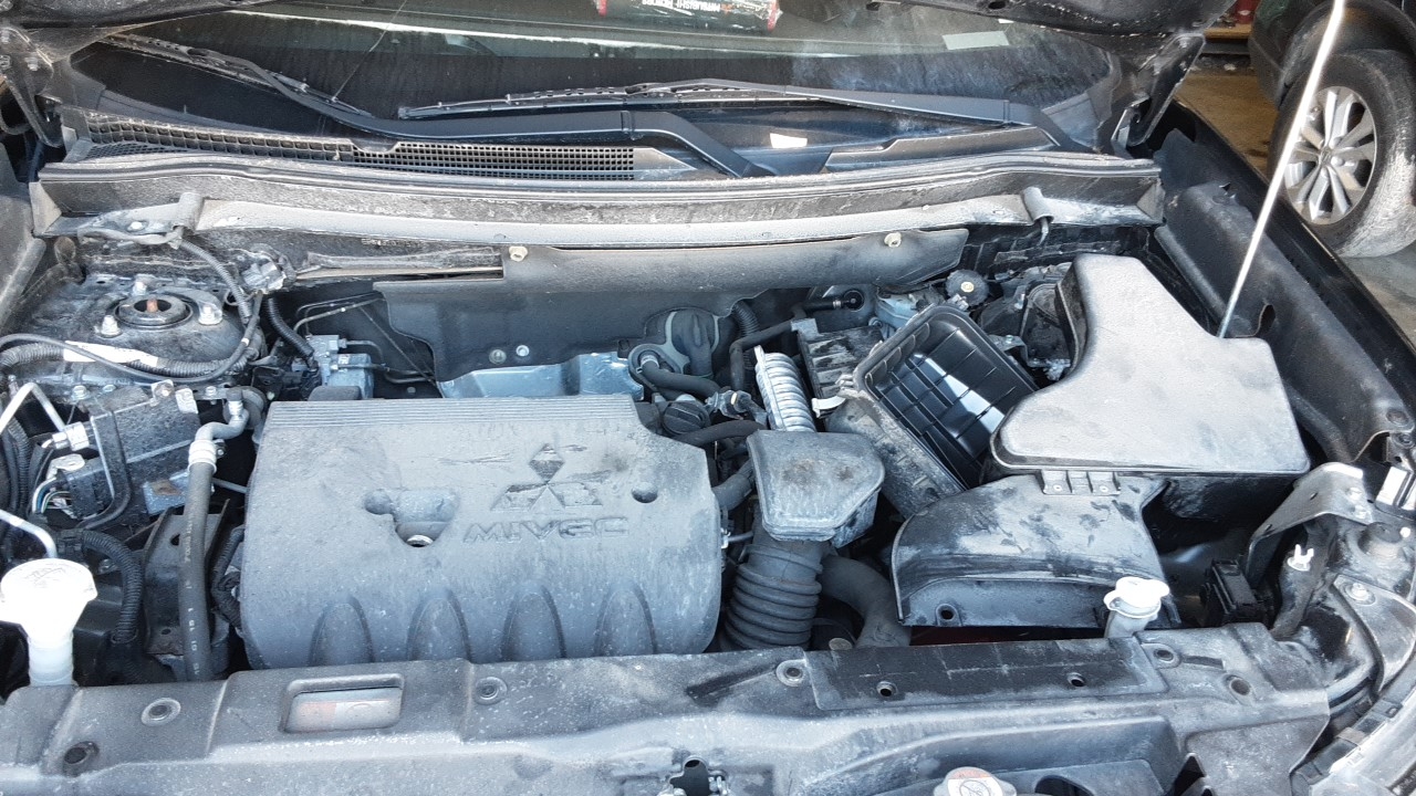 2.4L (VIN 3 8TH DIGIT)
