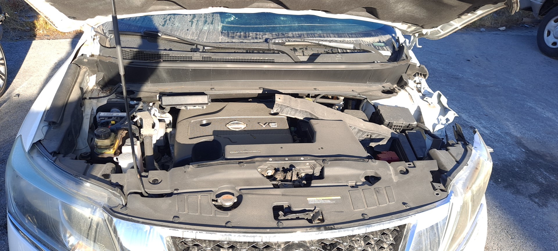 2014 NISSAN PATHFINDER RUNS