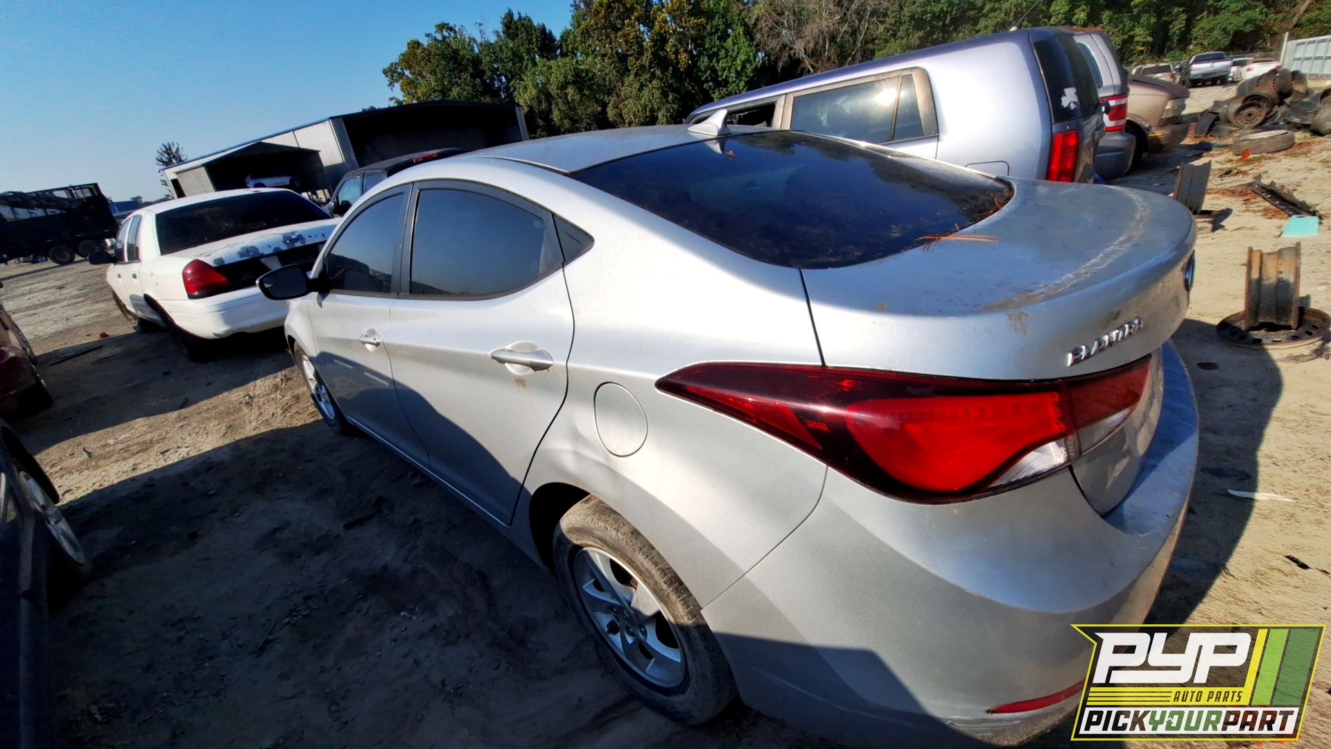 2015 HYUNDAI ELANTRA partes disponibles