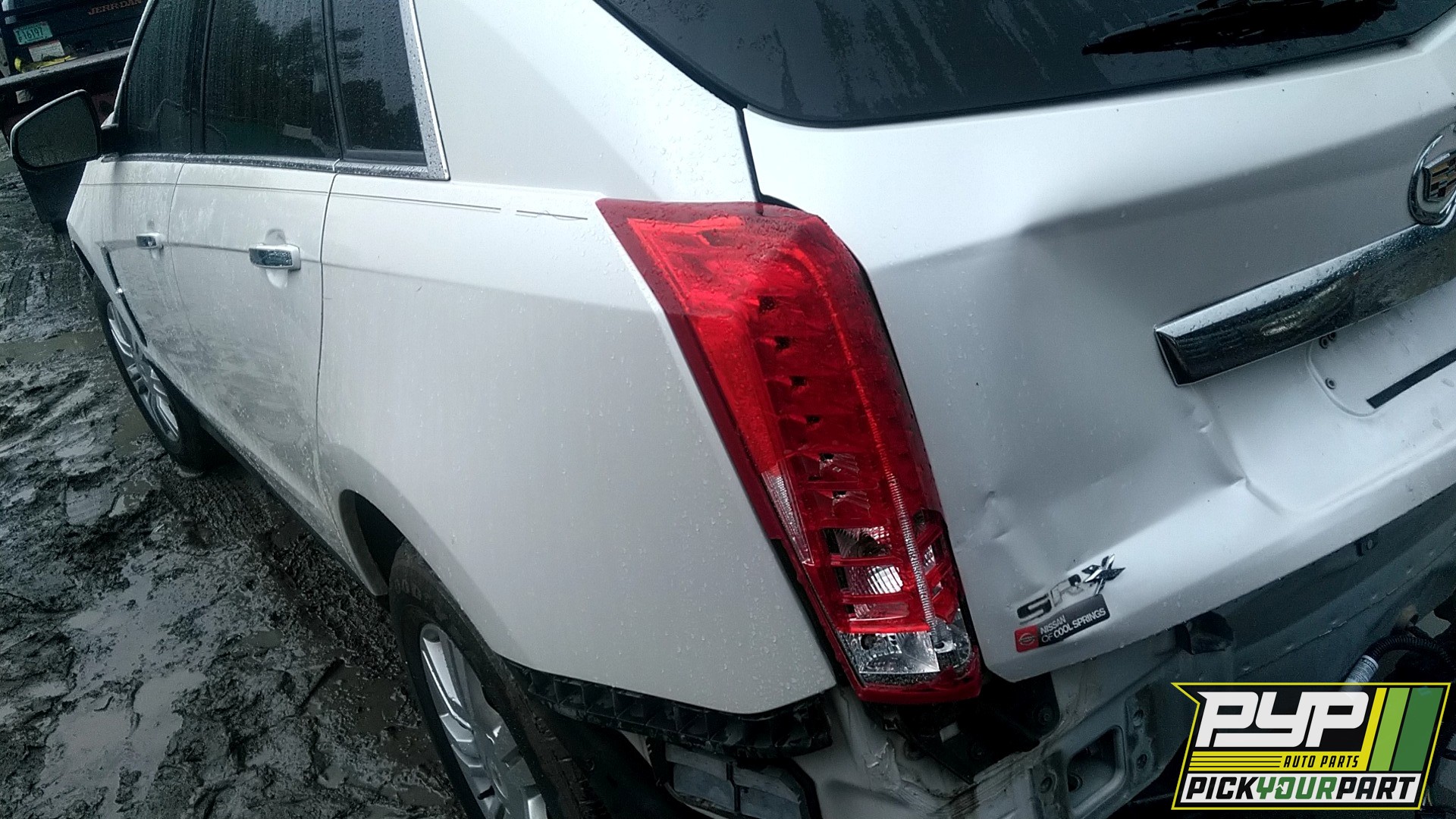 2010 CADILLAC SRX available for parts