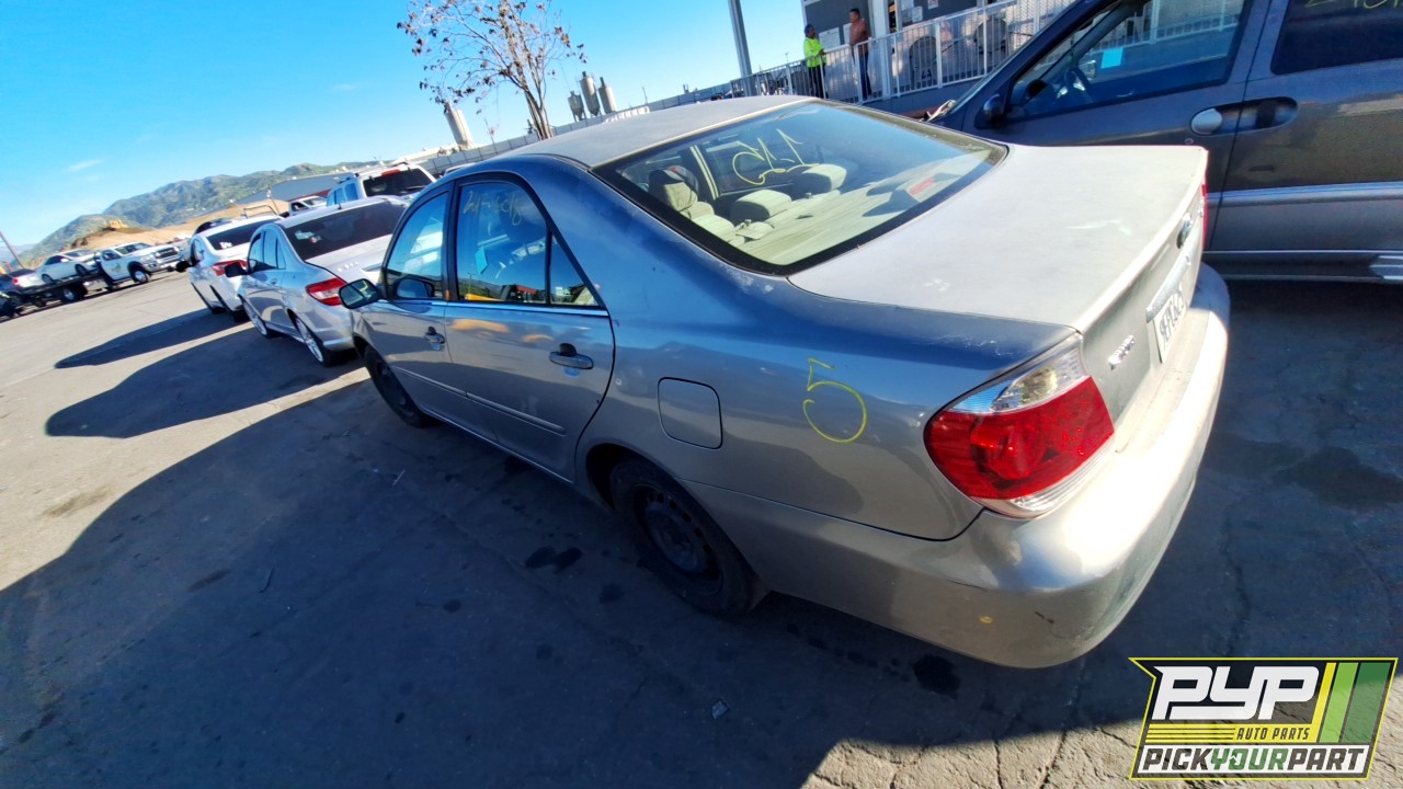 2006 TOYOTA CAMRY partes disponibles