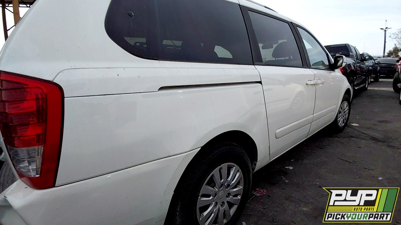 2012 KIA SEDONA available for parts