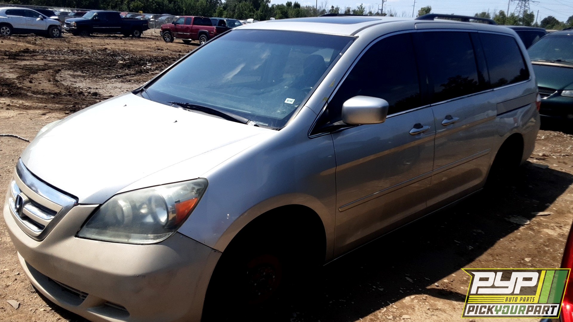 2006 HONDA ODYSSEY available for parts