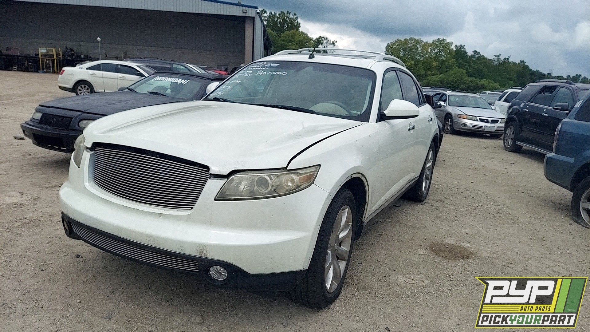 2007 INFINITI FX35 available for parts