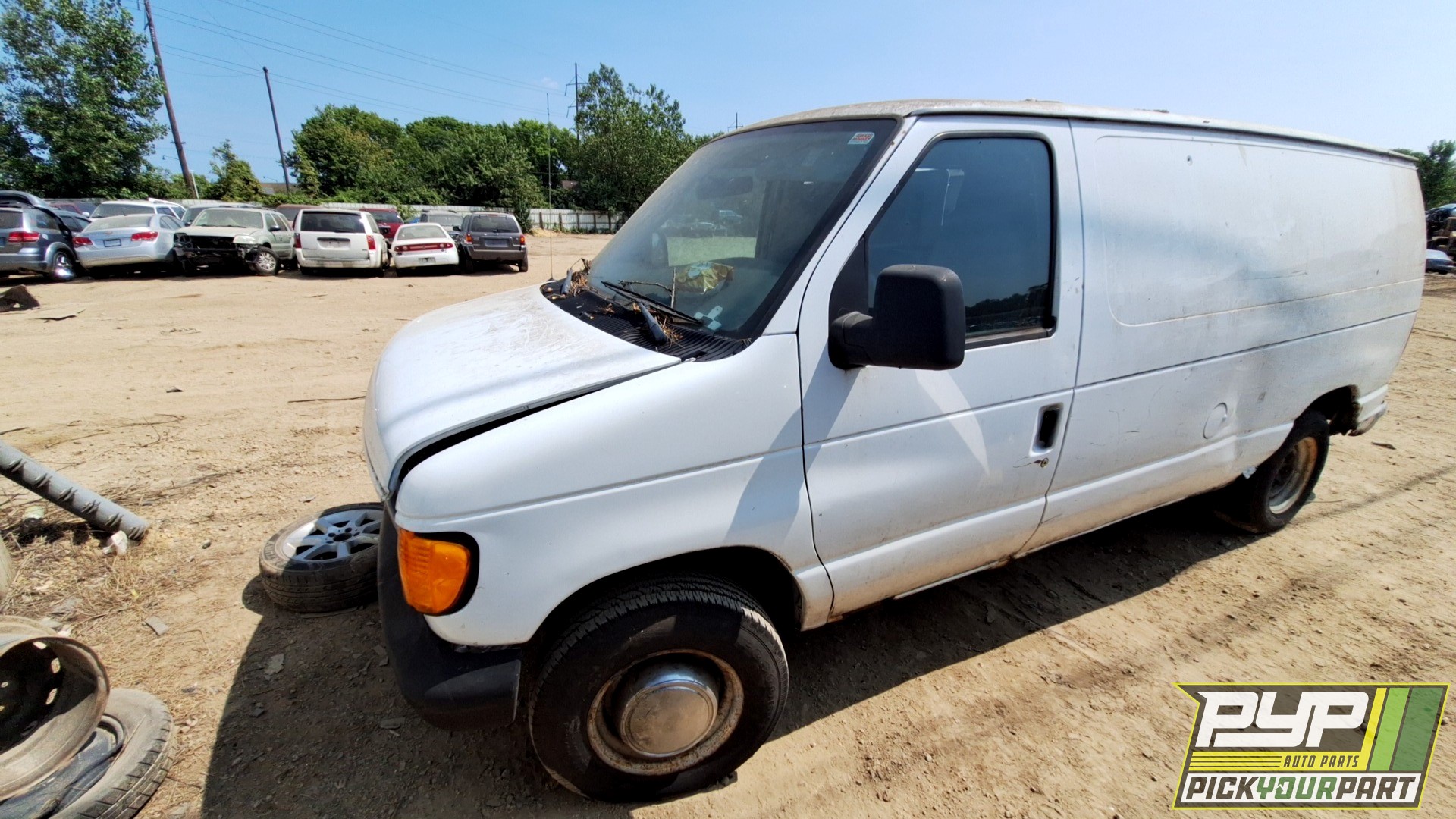 2004 FORD ECONOLINE available for parts