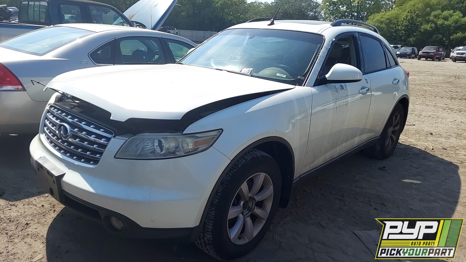 2004 INFINITI FX35 available for parts