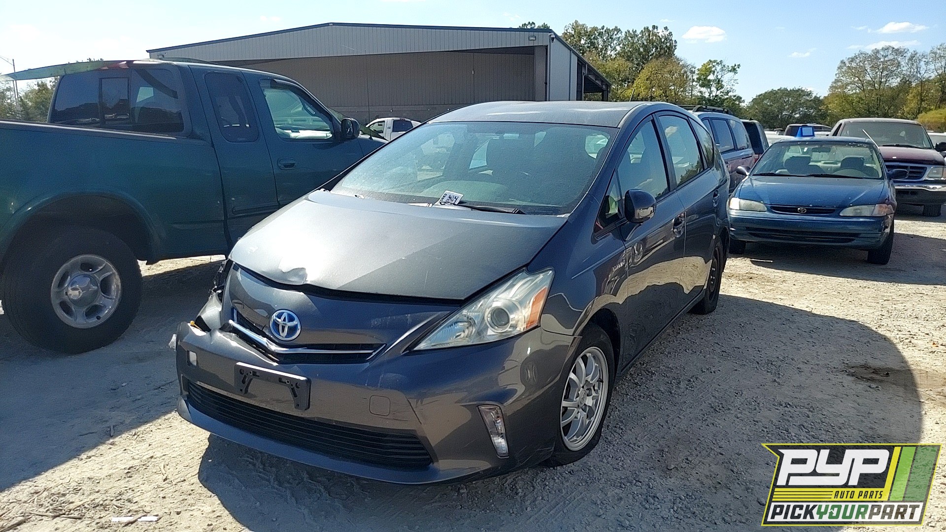 2013 TOYOTA PRIUS V available for parts