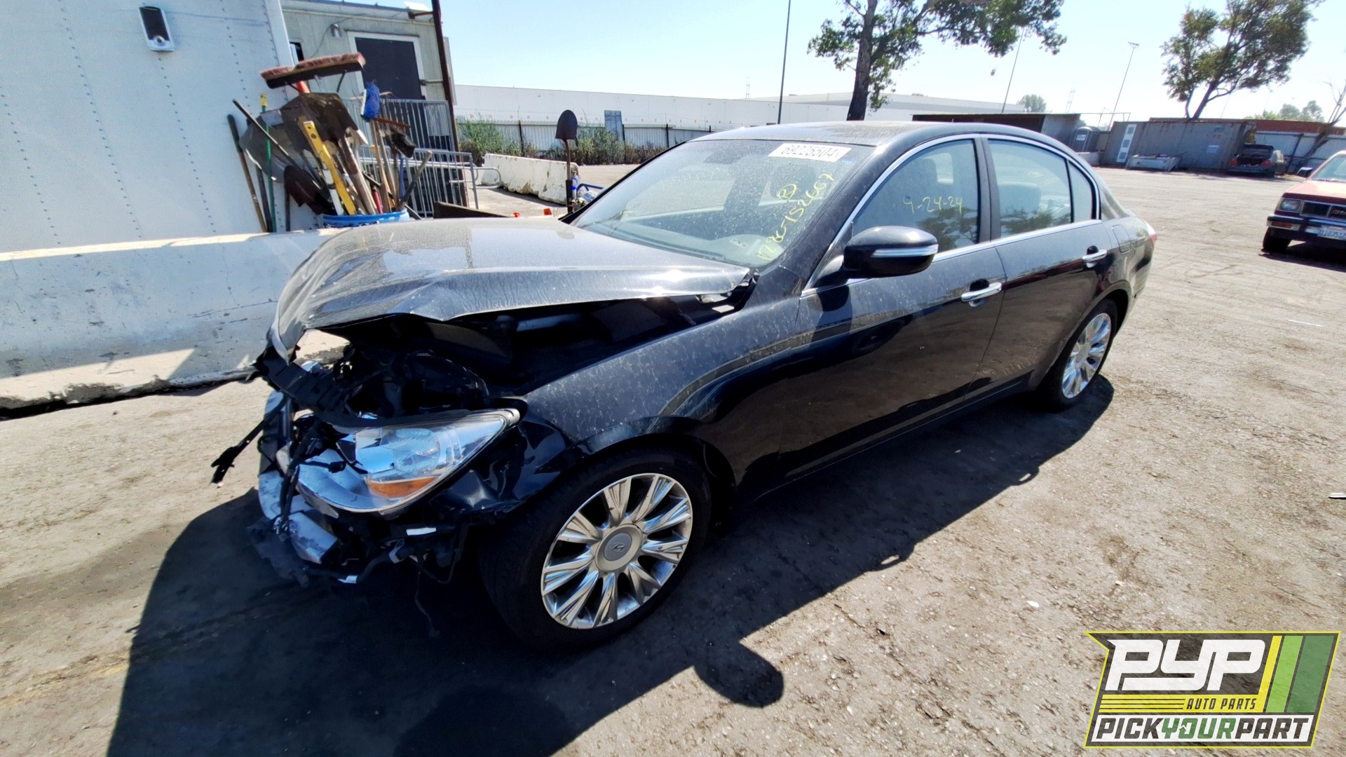 2009 HYUNDAI GENESIS available for parts