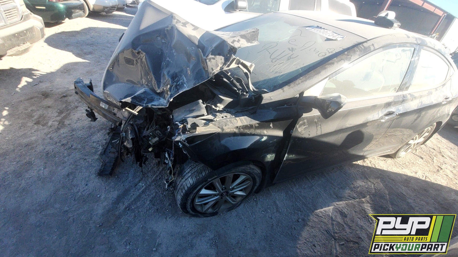 2014 HYUNDAI ELANTRA available for parts