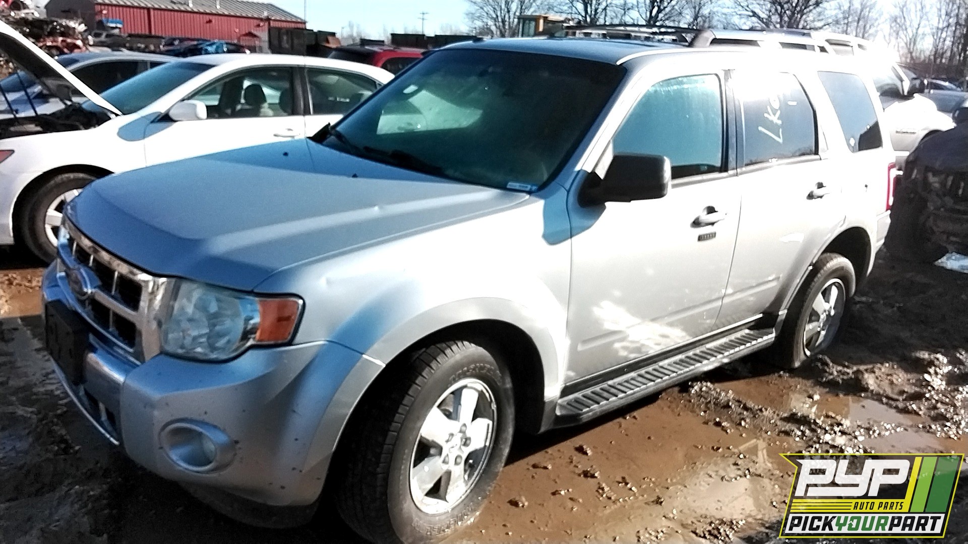 2009 FORD ESCAPE available for parts