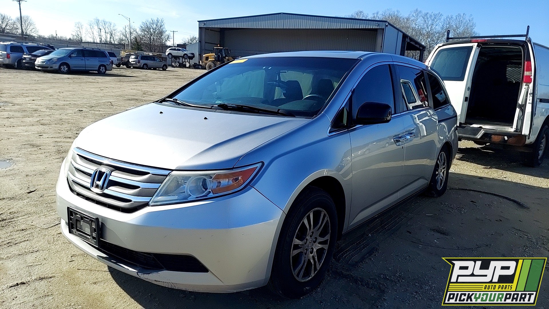 2012 HONDA ODYSSEY available for parts