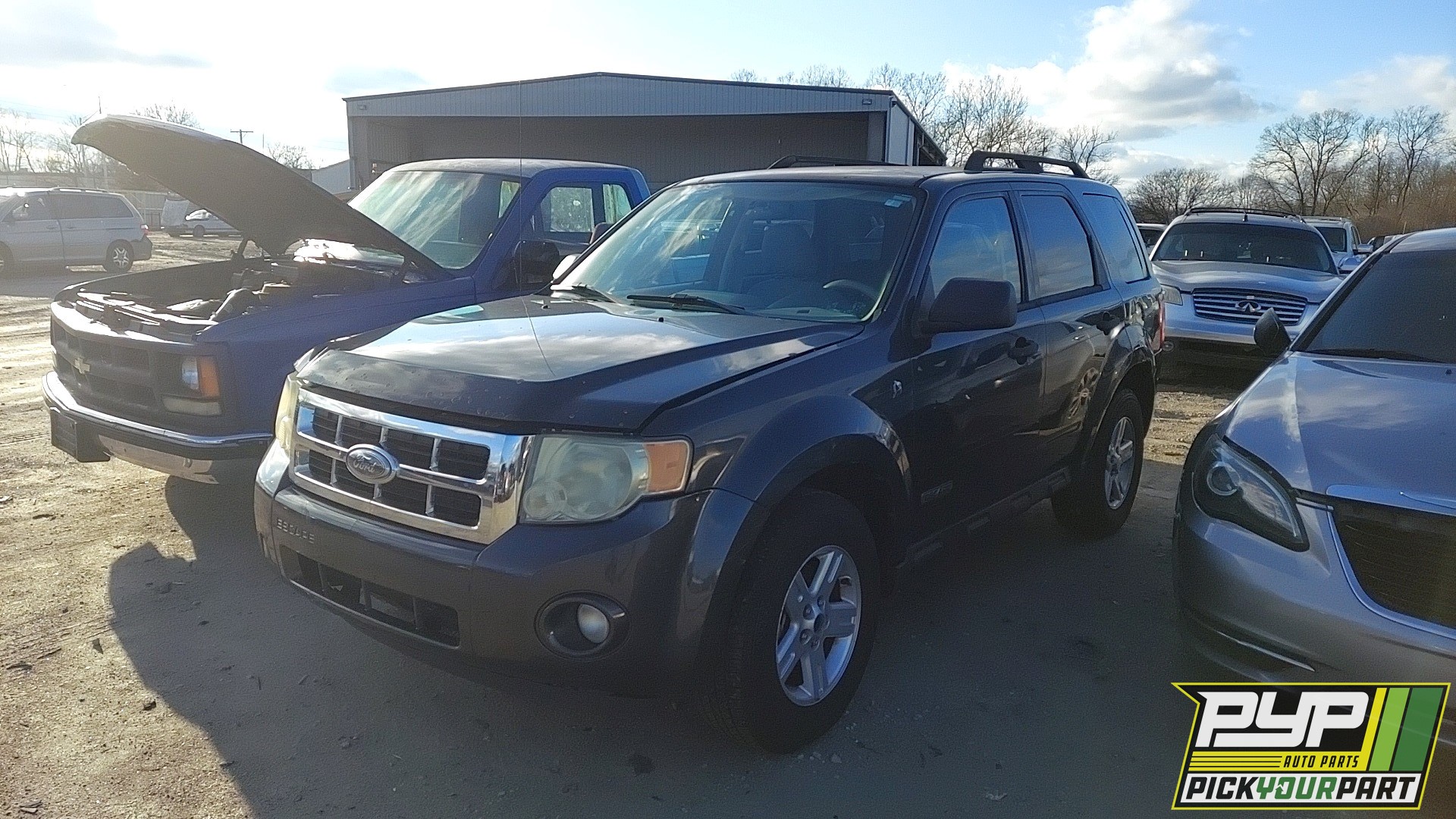 2008 FORD ESCAPE available for parts