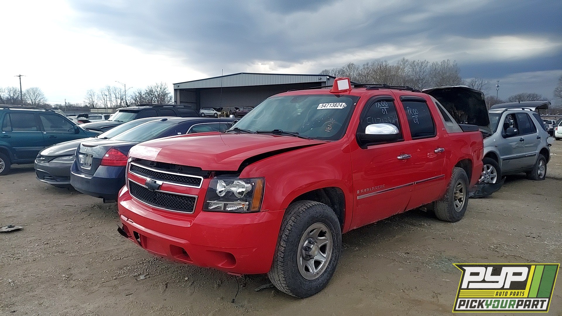 2009 CHEVROLET AVALANCHE available for parts