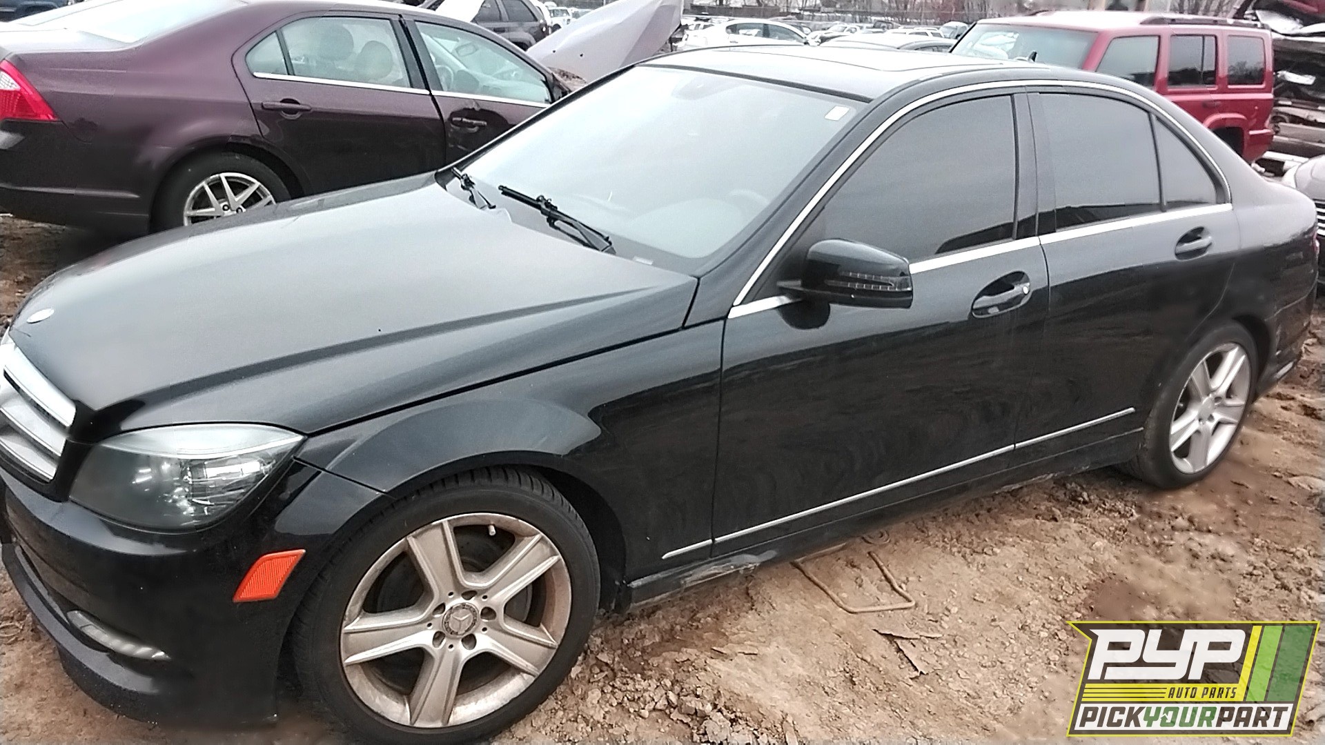 2011 MERCEDES-BENZ C300 partes disponibles