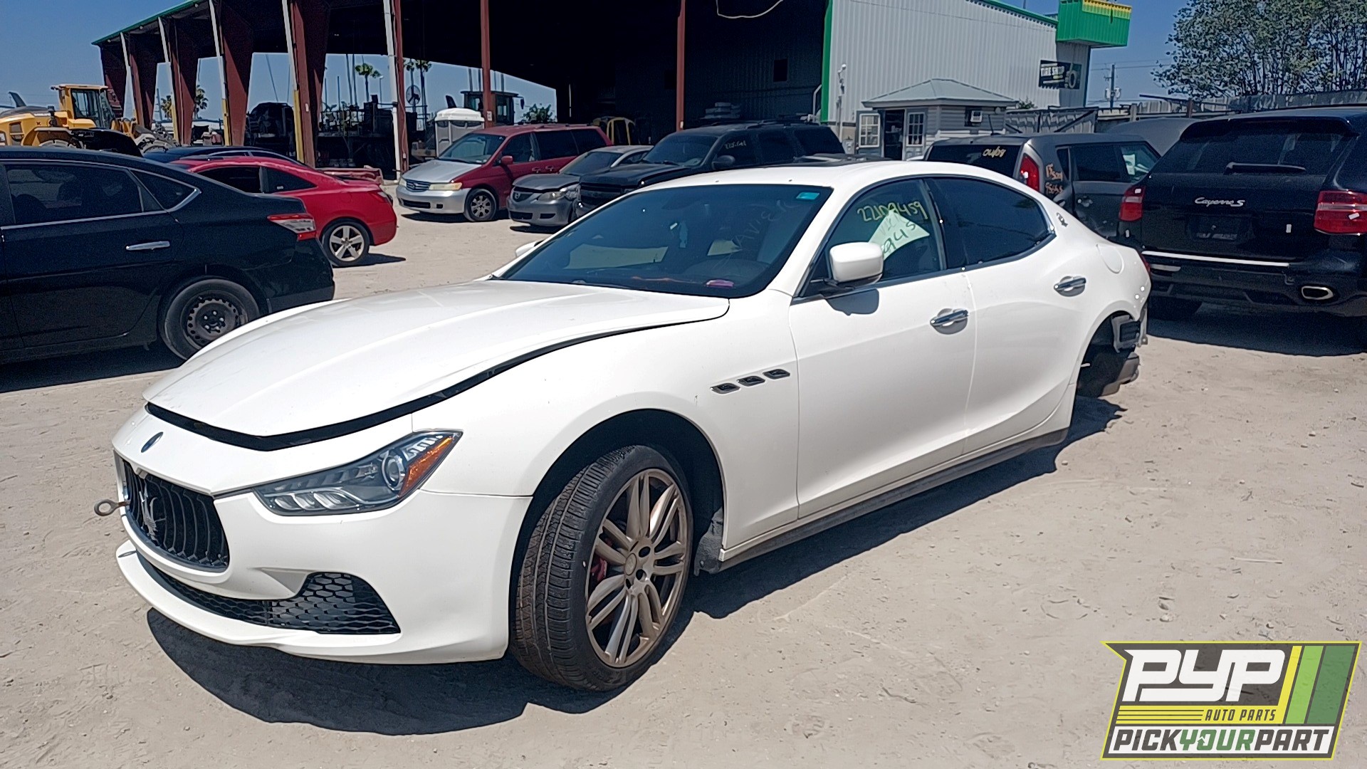 2015 MASERATI GHIBLI available for parts