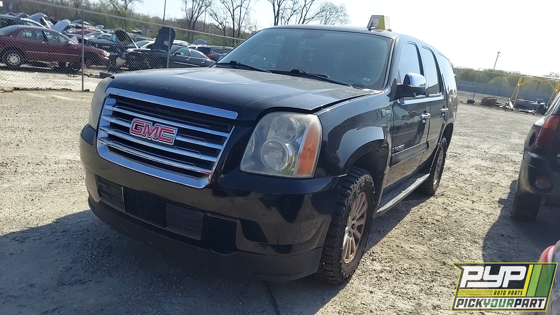 2009 GMC YUKON available for parts