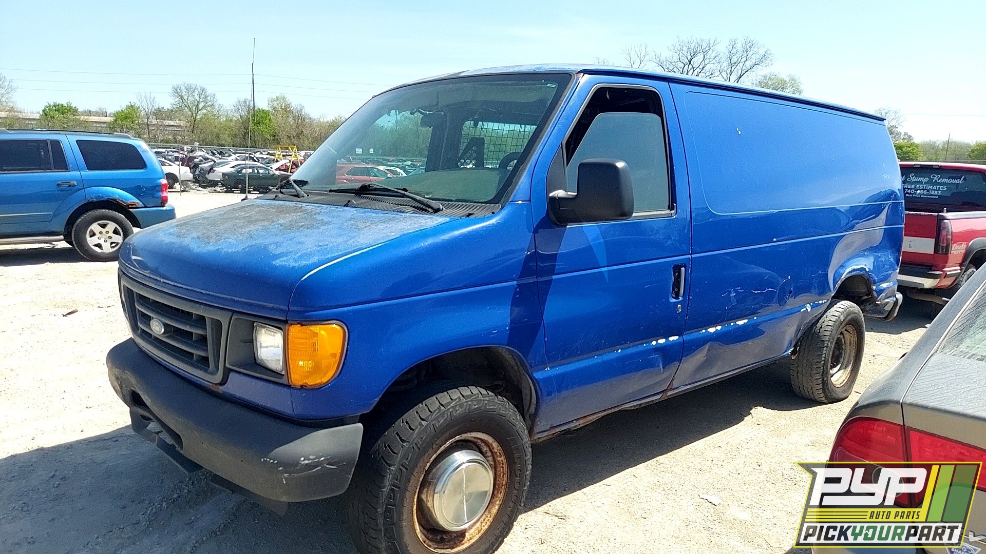 2005 FORD E-250 available for parts