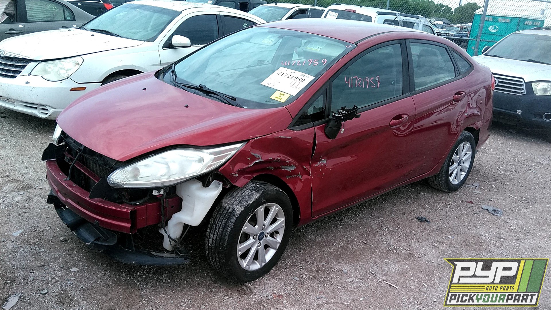 2013 FORD FIESTA available for parts