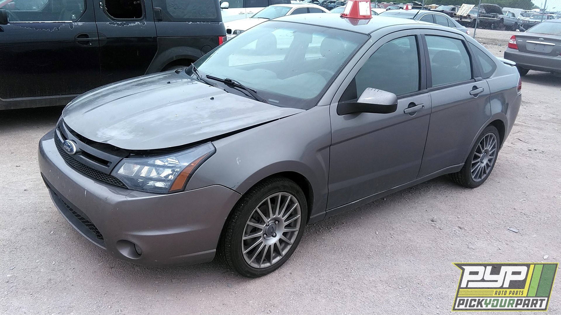 2010 FORD FOCUS available for parts