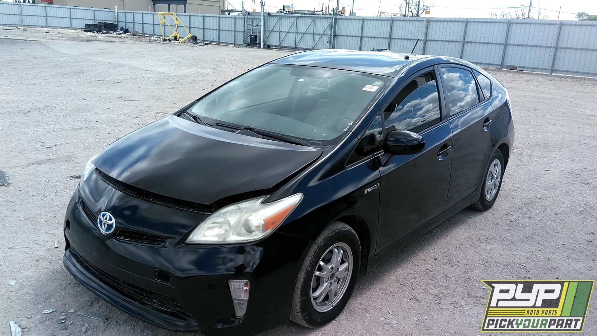 2011 TOYOTA PRIUS partes disponibles