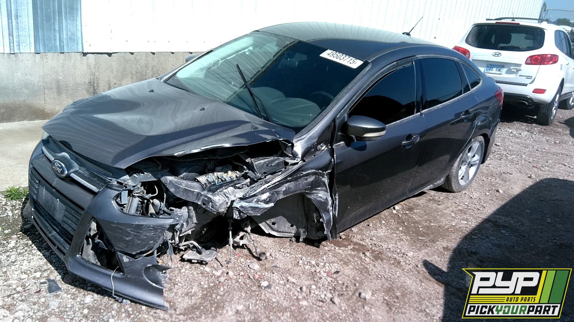 2014 FORD FOCUS available for parts