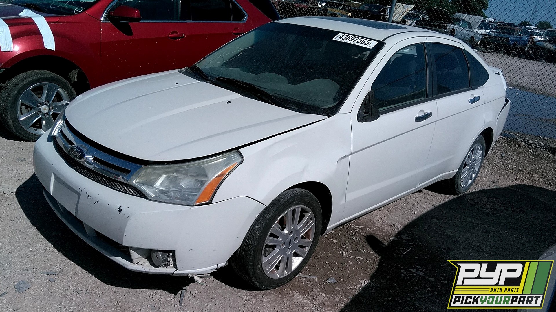 2010 FORD FOCUS available for parts