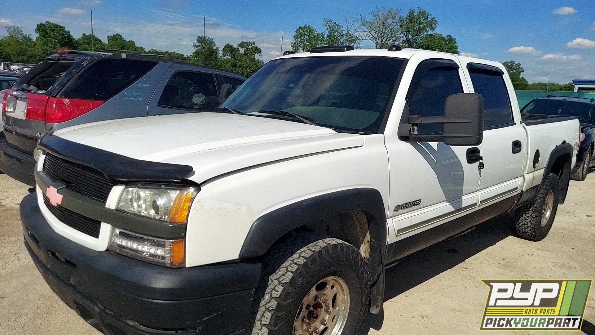 2003 CHEVROLET SILVERADO 1500 HD available for parts