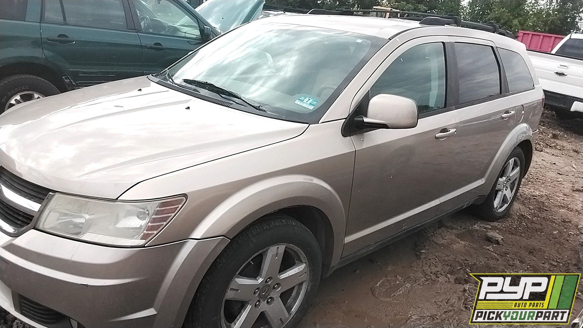 2009 DODGE JOURNEY available for parts