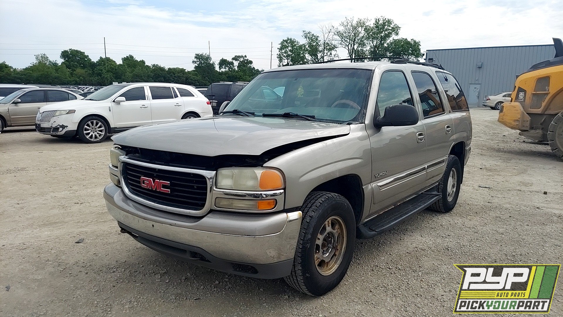 2000 GMC YUKON available for parts
