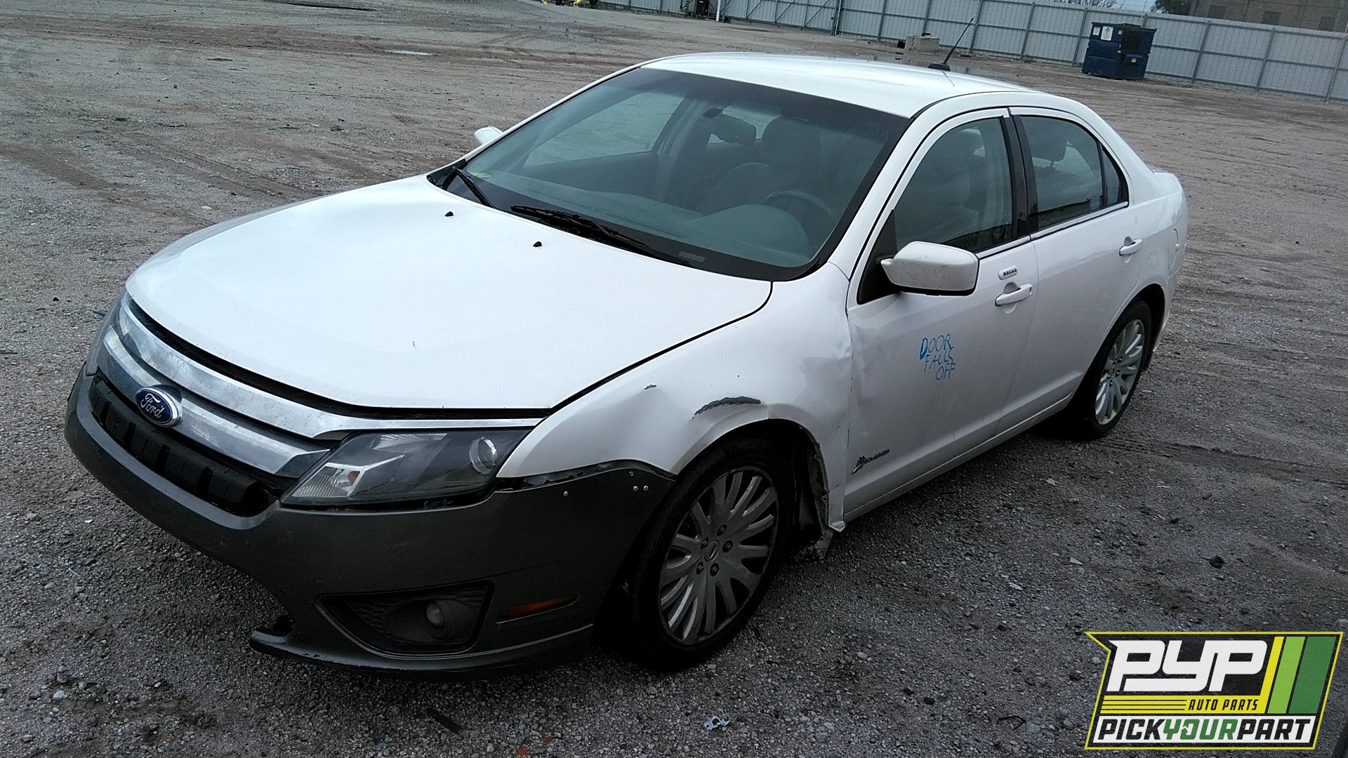 2011 FORD FUSION available for parts