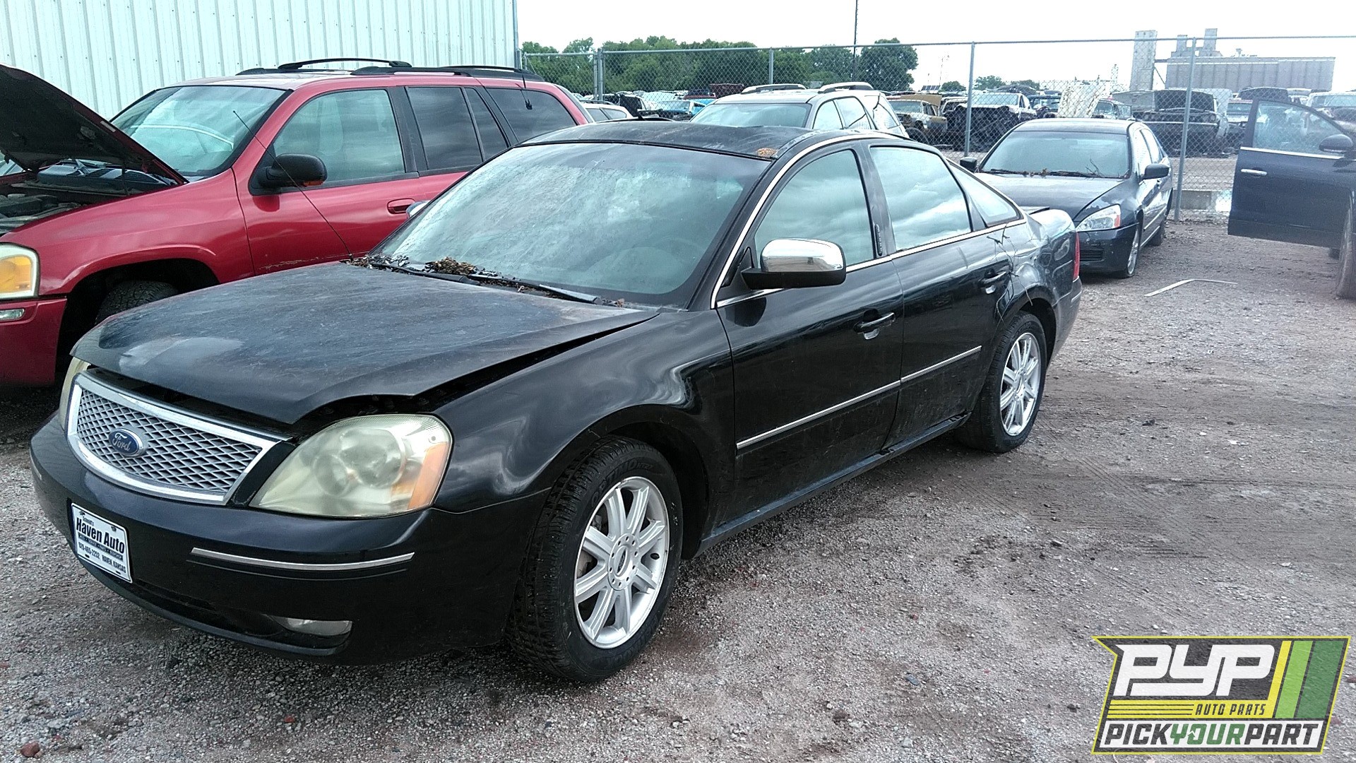 2006 FORD FIVE HUNDRED available for parts