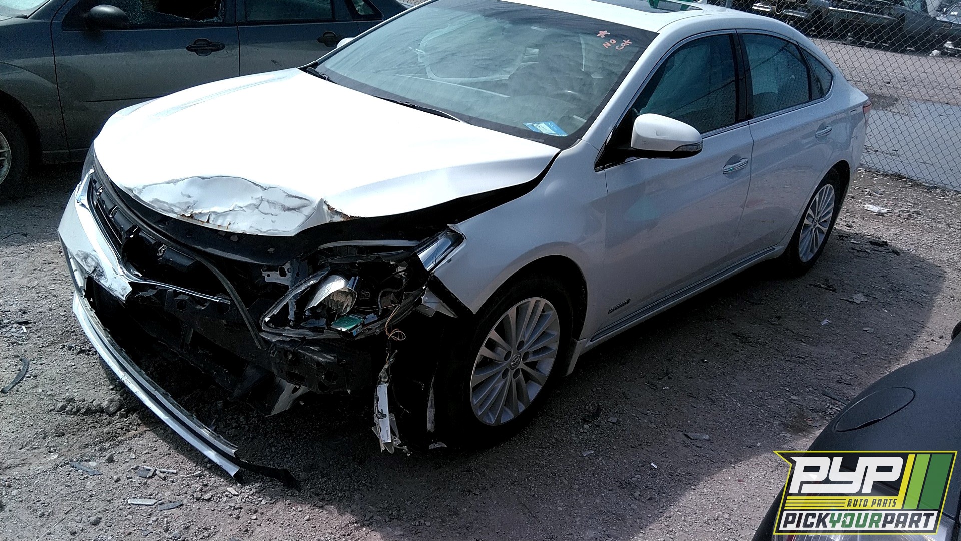 2015 TOYOTA AVALON available for parts
