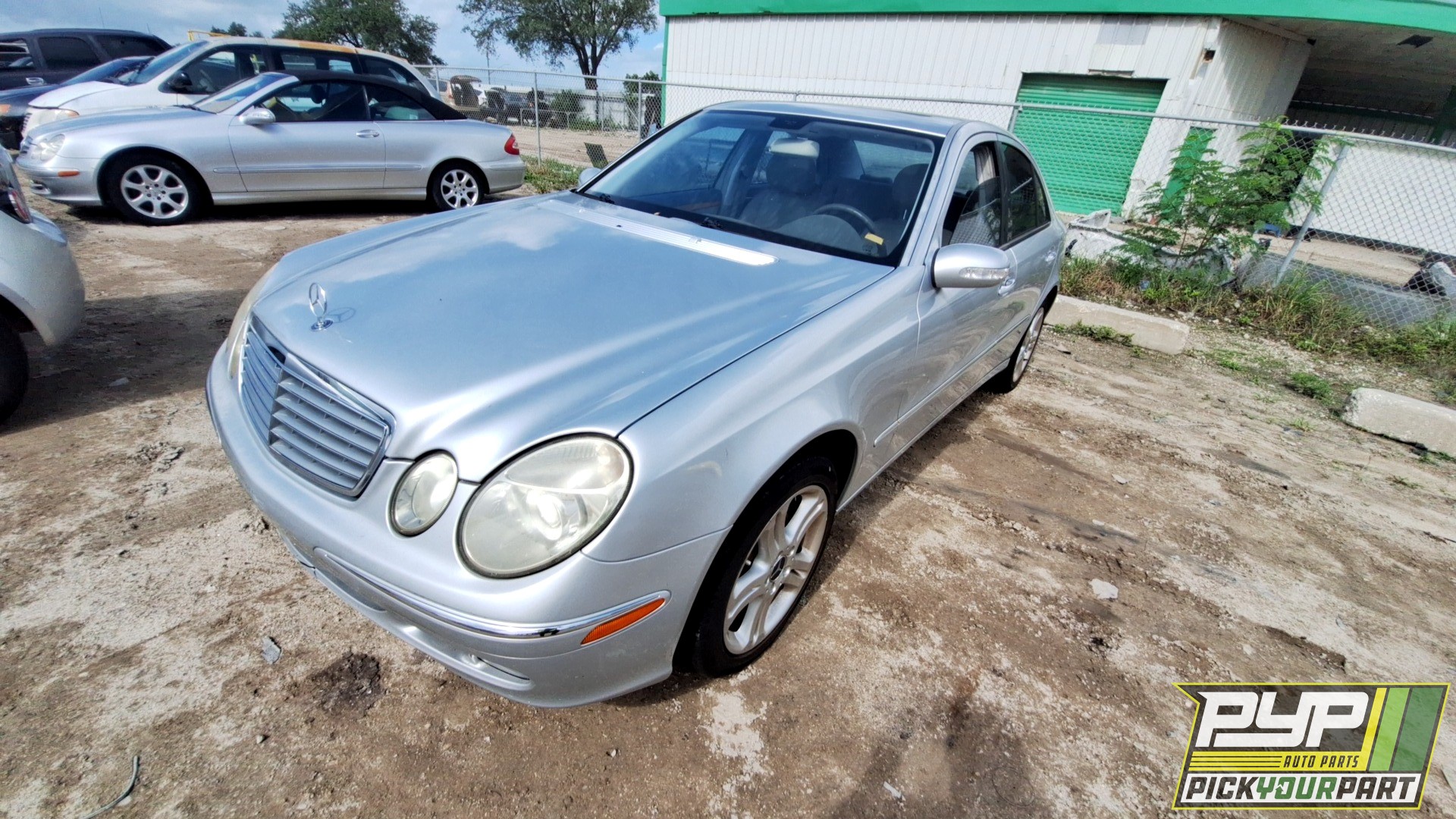 2006 MERCEDES-BENZ E350 partes disponibles