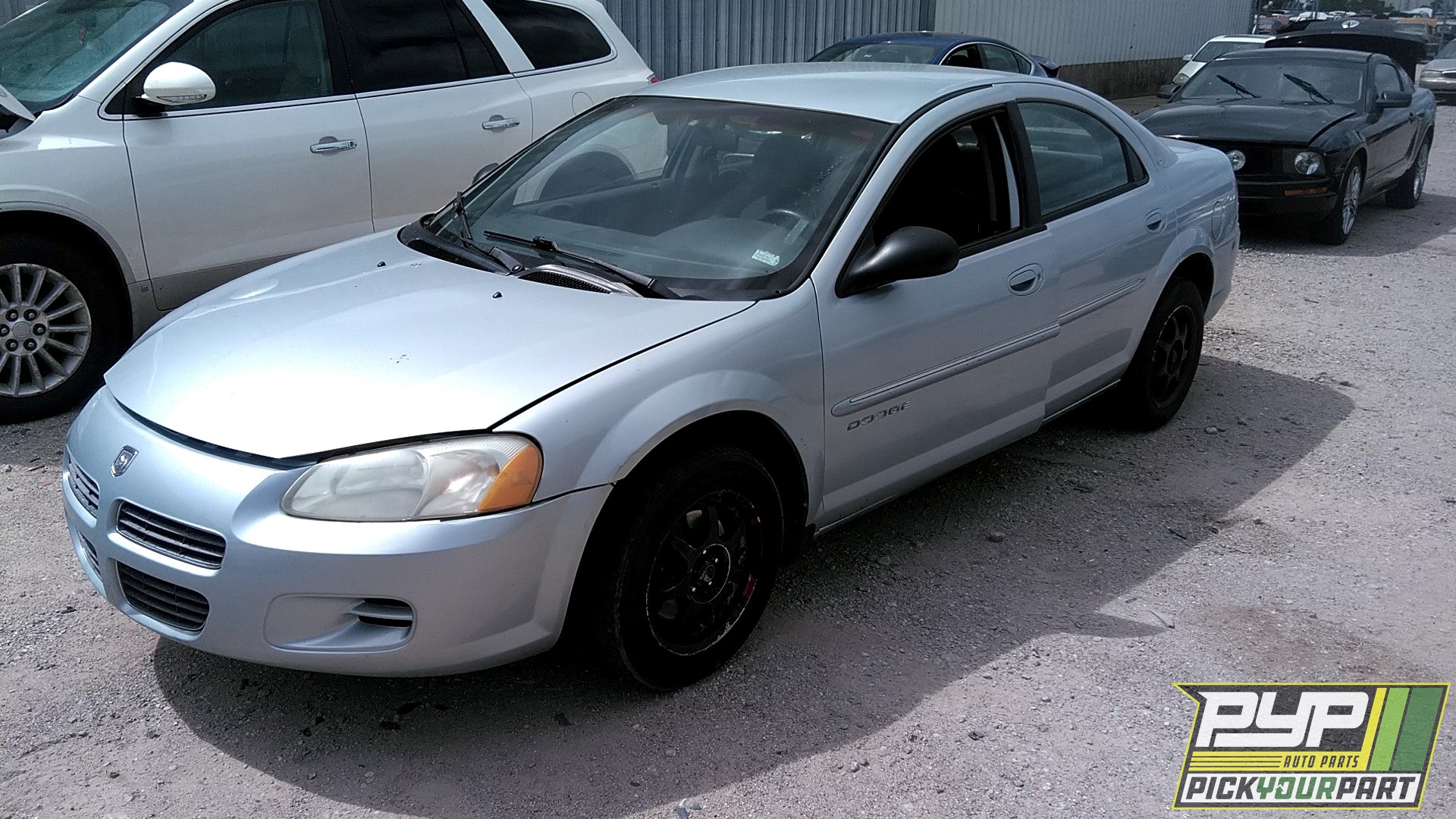2001 DODGE STRATUS available for parts