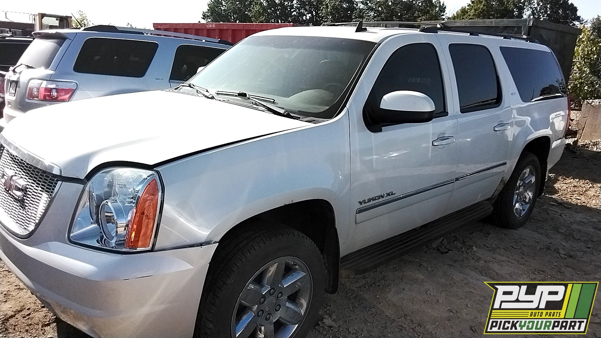 2011 GMC YUKON XL 1500 partes disponibles