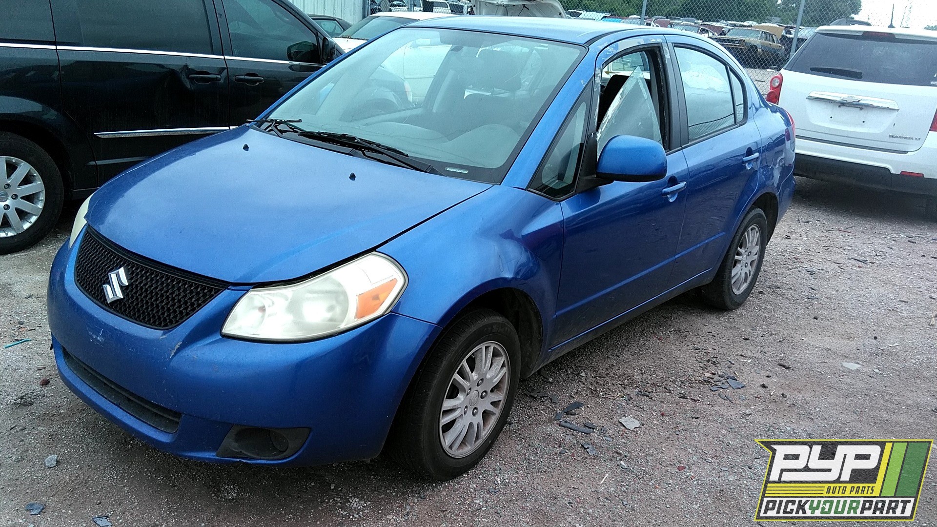 2012 SUZUKI SX4 partes disponibles