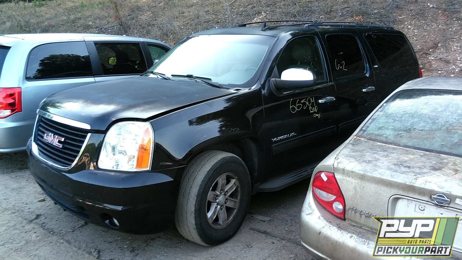 2014 GMC YUKON XL 1500 available for parts