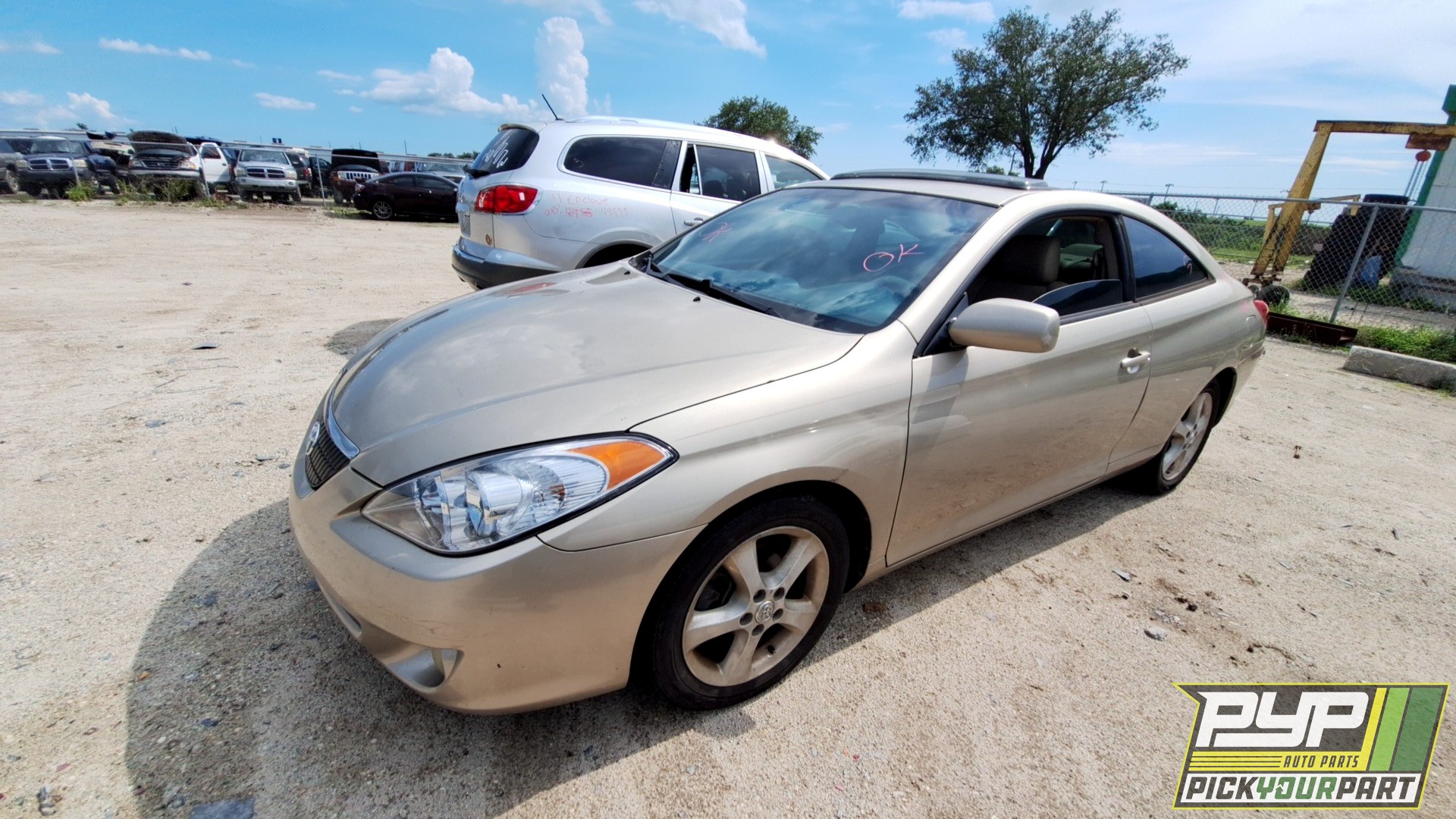 2004 TOYOTA SOLARA partes disponibles