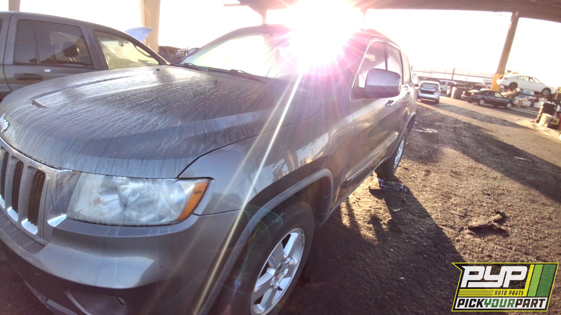 2012 JEEP GRAND CHEROKEE partes disponibles