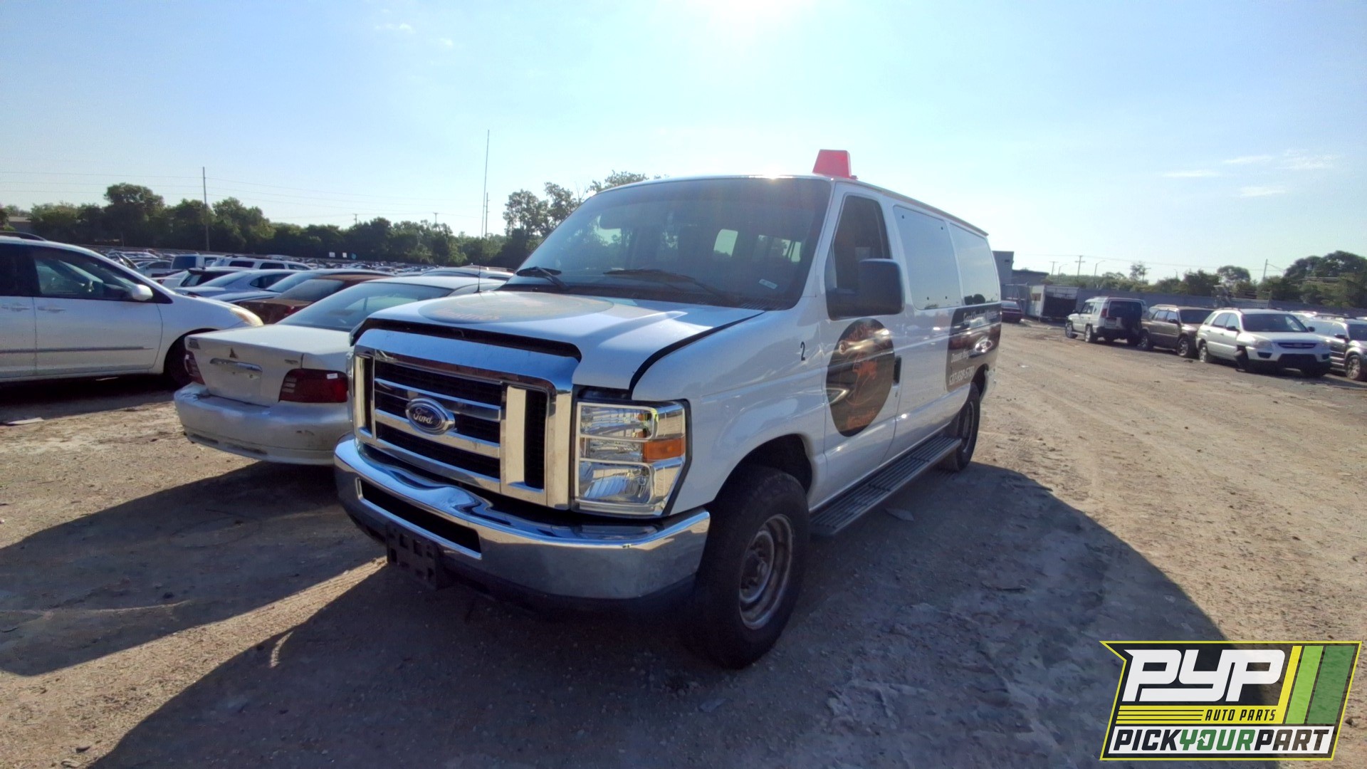 2014 FORD E-350 SUPER DUTY partes disponibles
