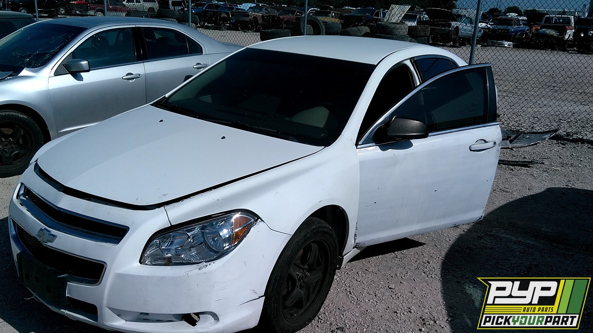 2009 CHEVROLET MALIBU available for parts
