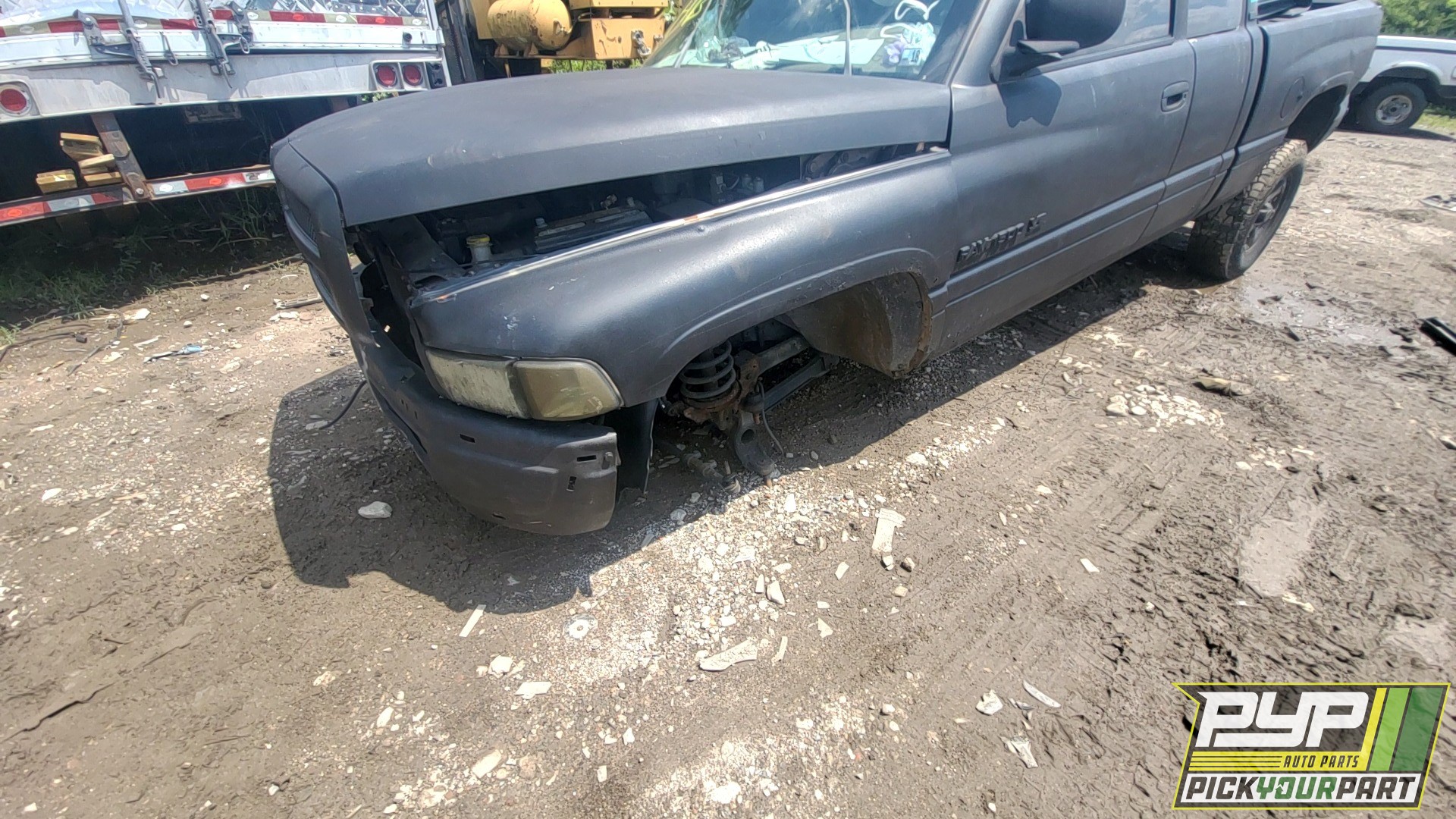 2000 DODGE RAM 1500 available for parts