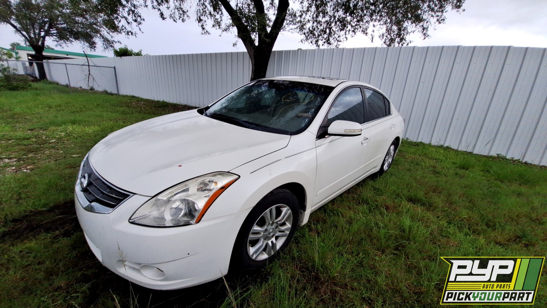 2010 NISSAN ALTIMA available for parts