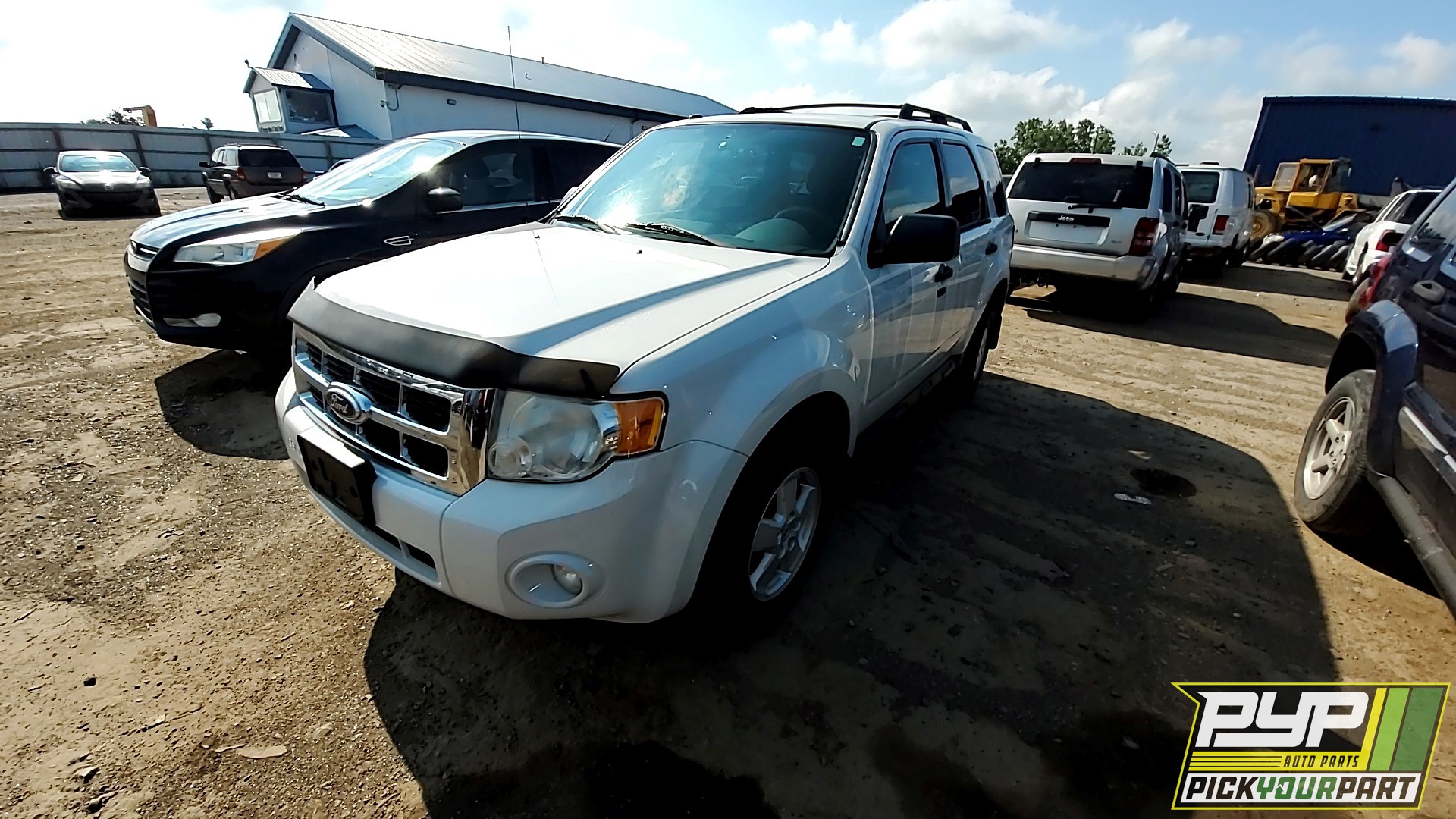 2010 FORD ESCAPE available for parts