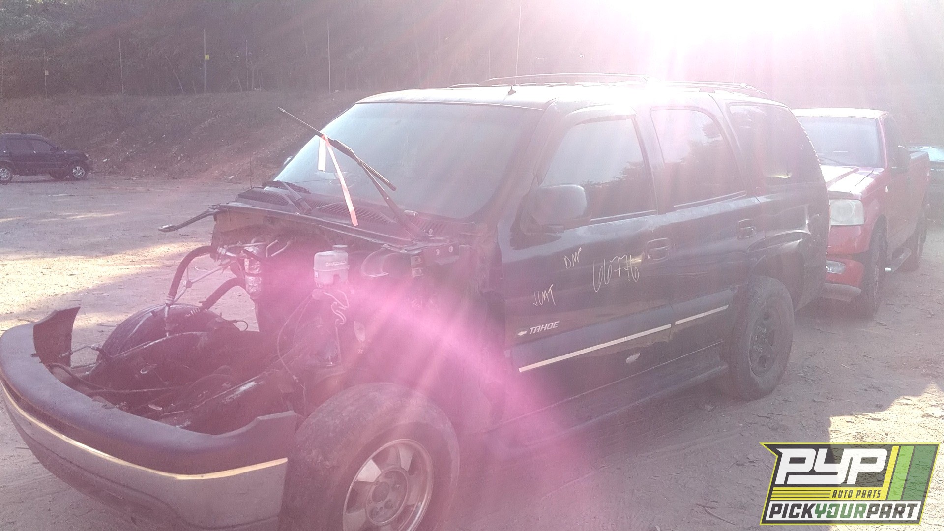 2002 CHEVROLET TAHOE available for parts
