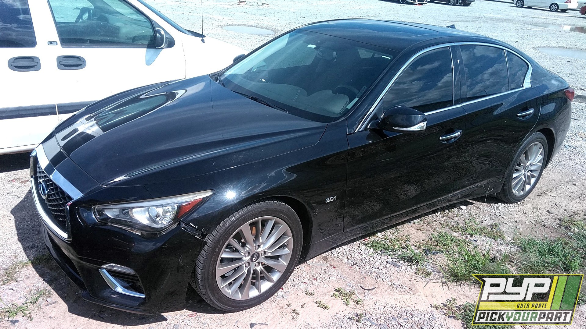 2018 INFINITI Q50 partes disponibles